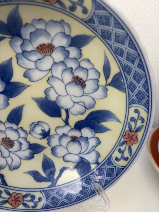 Prato de porcelana chinenes