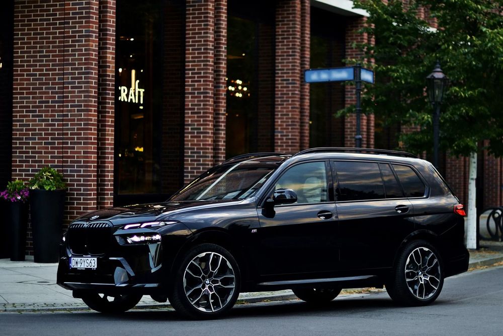 BMW X7 BMW X7 M Pakiet Cesja Leasingu  niski wykup Gwarancja do 2027