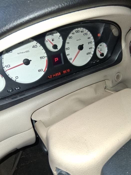 Peugeot 607 para peças