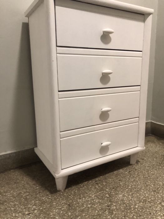 Komoda Black Red White biała