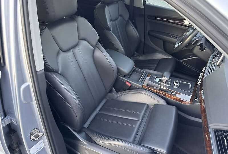 Продам Audi Q5 Premium+