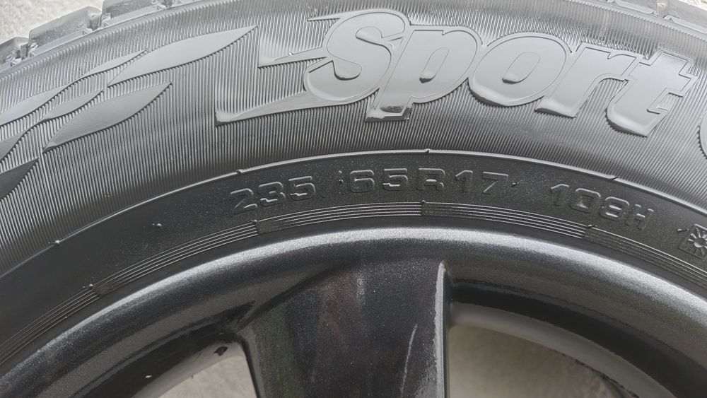 Диски на 17  с резиной,цена за 1 колесо