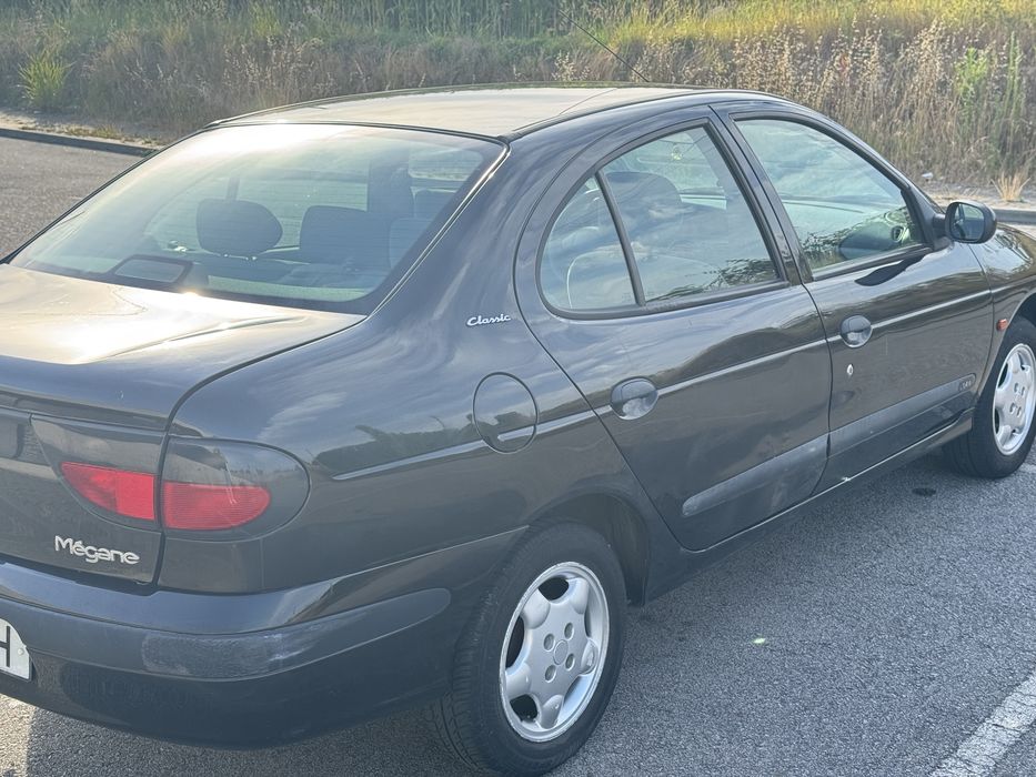 RENAULT Megane I Classic 1.4 75 cv