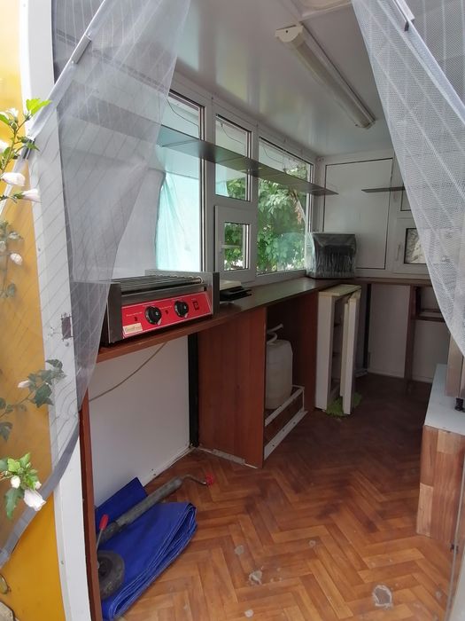 Торговий причіп Купава