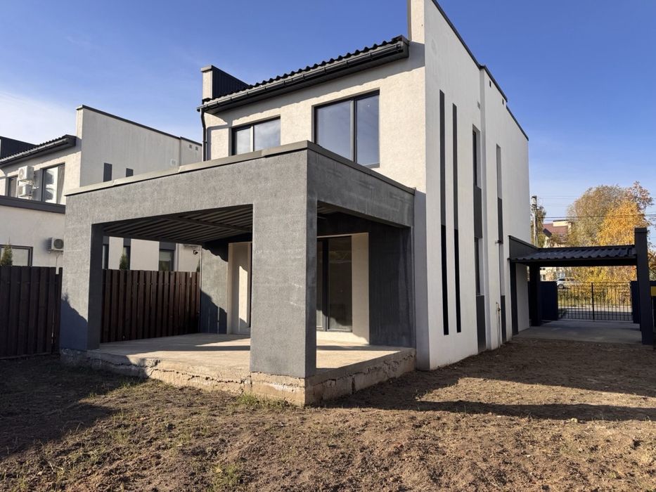 ДОВГОСТРОКОВА Оренда фасад Варшавська траса. Газ! 4 сотки