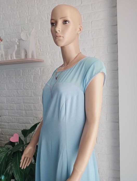 Sukienka damska jasny błękit z tiulowym dekoltem 46/18/3XL