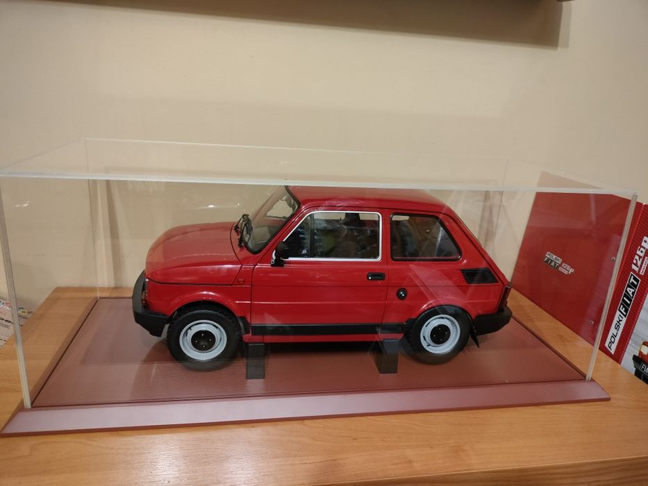 Model przyczepki Niewiadów N-250c, skala 1:6 od Hachette
