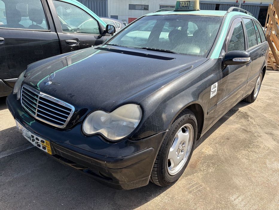Mercedes W203 Class C de 2002 Cdi para Peças