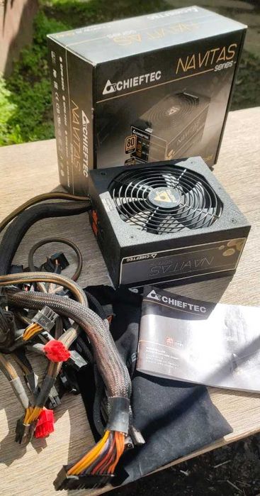 блок живлення 1000Вт Chieftec 80 Plus Gold блок 1Квт ігровий