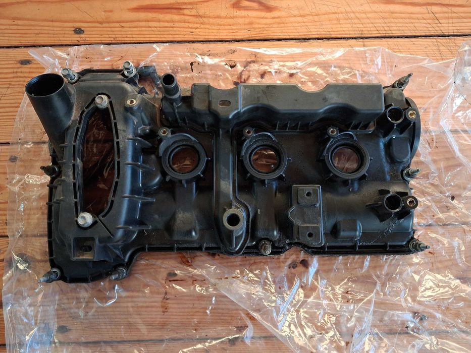 Клапанна кришка фюжен 2.7