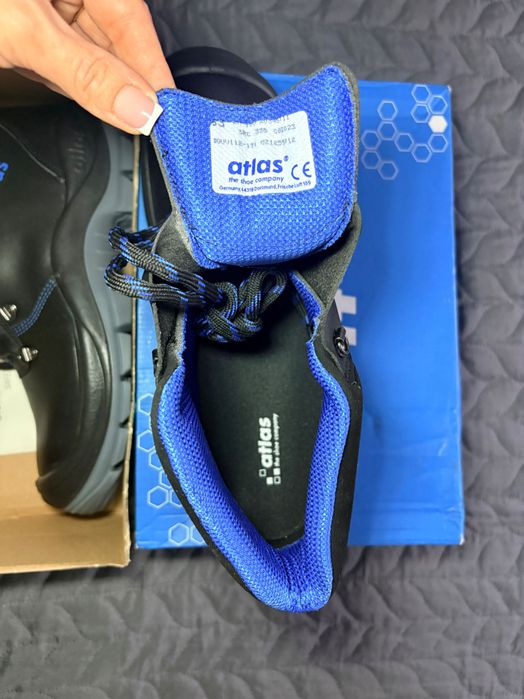 Buty atlas rozmiar 44