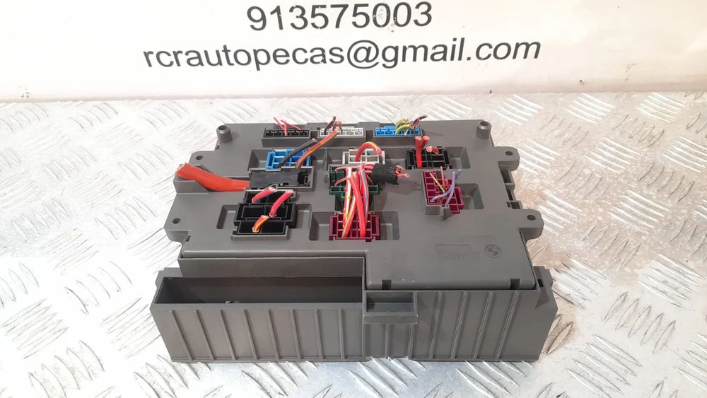 CAIXA FUSIVEIS FICHAS RELE BMW SERIE 1 E82 COUPE 61149119446 9119446
