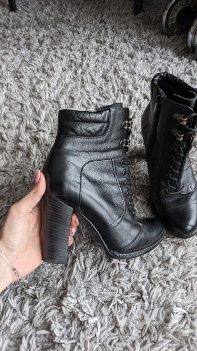 Чобітки шкіряні демісезон весна/осінь 37р