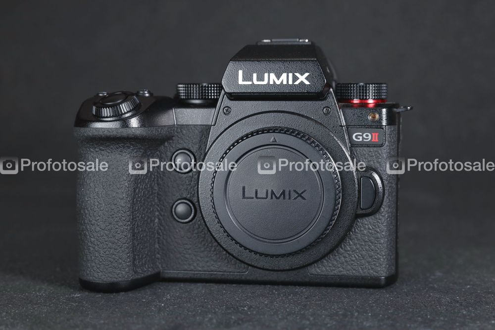 Фотоапарат Panasonic Lumix DC-G9 II