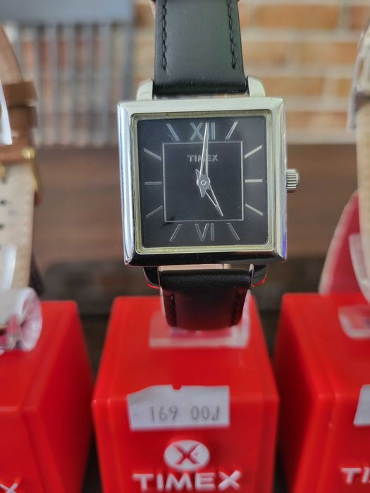 Zegarki na pasku firmy TIMEX