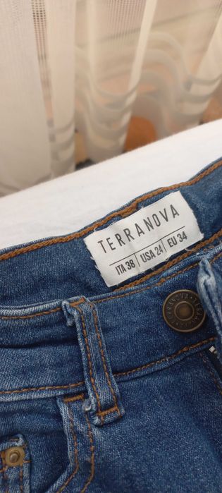 Jeansy granatowe TERRANOVA, rozmiar 34