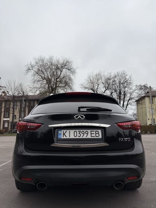 Продам Infiniti fx37