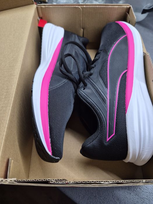 Nowe buty PUMA w rozmiarze 39..
