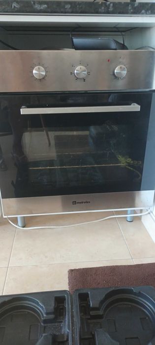 Forno de encastrar