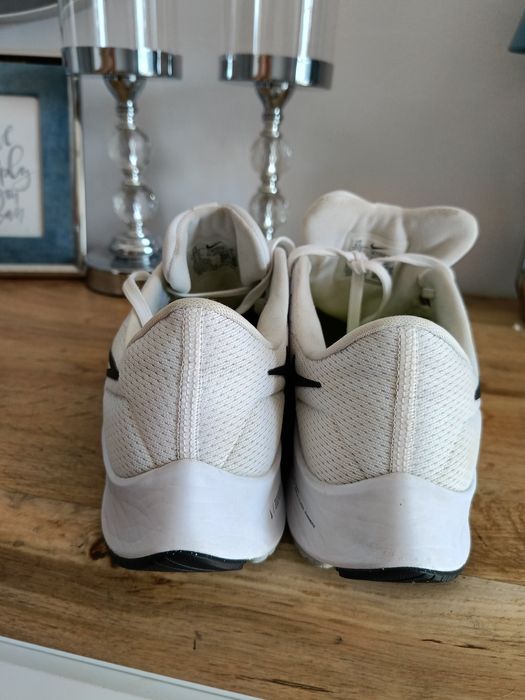 Buty Nike Pegasus 38 białe 43