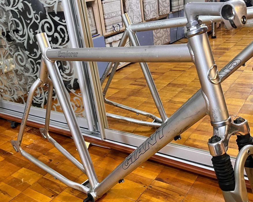 Фреймсет шоссе Kellys L + карбон вилка, Фреймсет Giant Explorer XXL