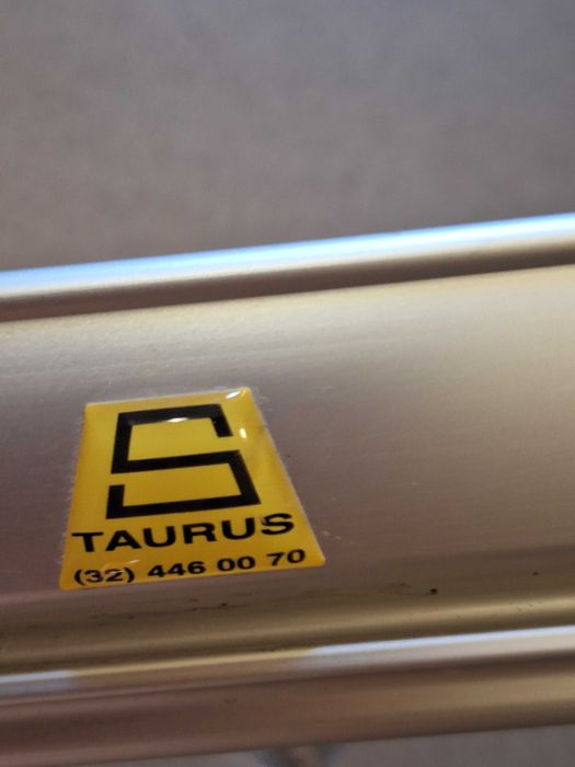 Bagażnik samochodowy Taurus z uchwytem rowerowym Taurus BikeUp