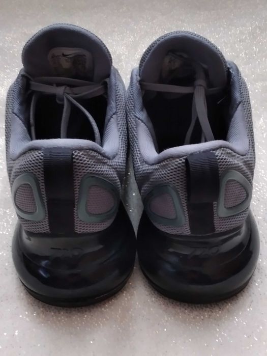Nike Air Max 720 rozmiar 37