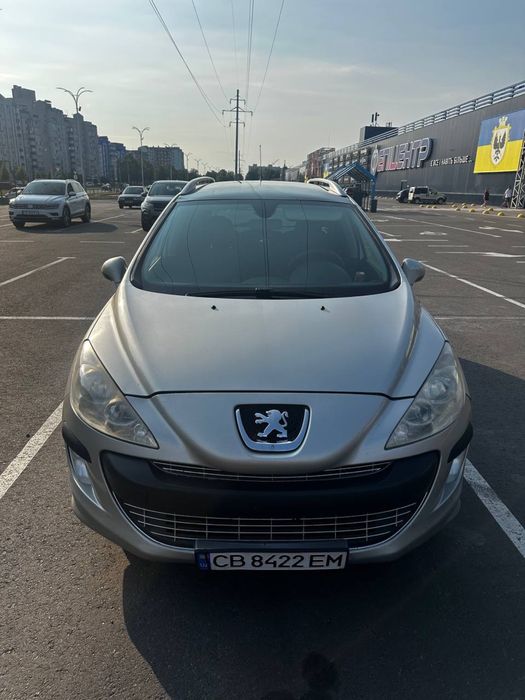 Peugeot 308 sw.