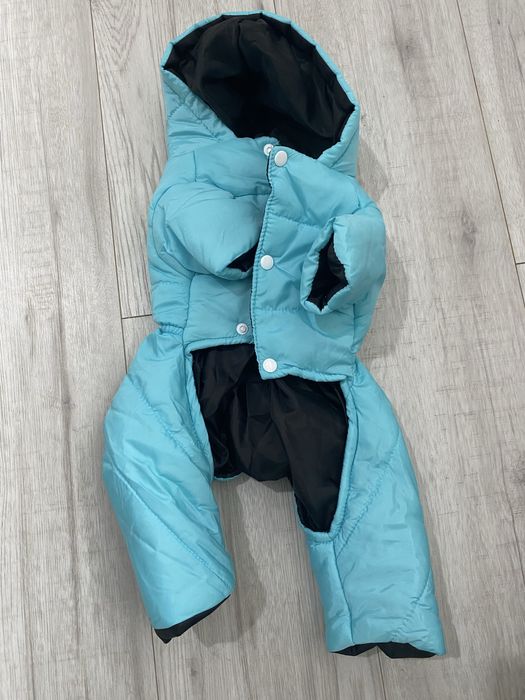 Zimowy płaszcz dla psa  z kapturem L