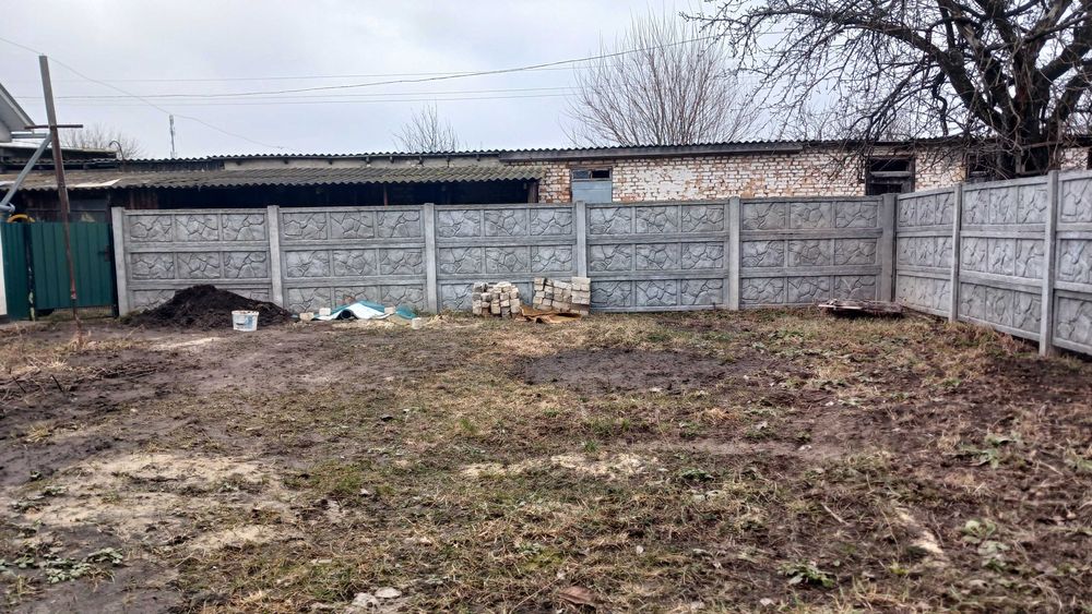 Продаж 1/2 будинку  в р-н Загребля(біля г-р-к”Хуторок”).