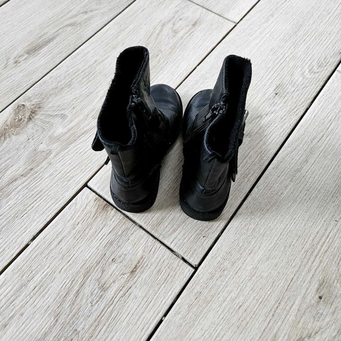 Buty botki h&m 26 czarne stan bdb