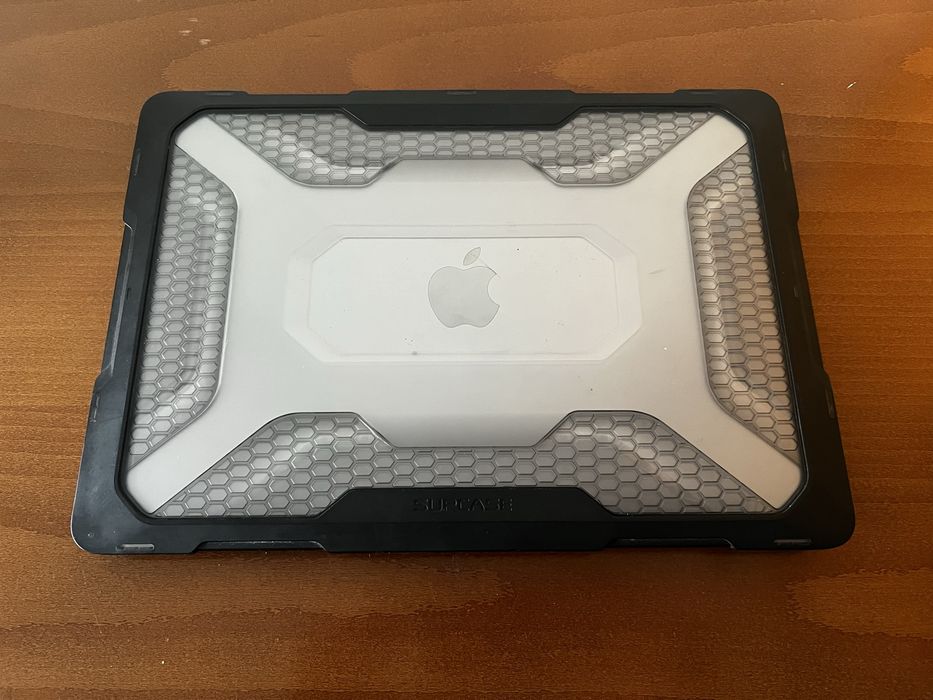MacBook Pro 13 Retina (2017)