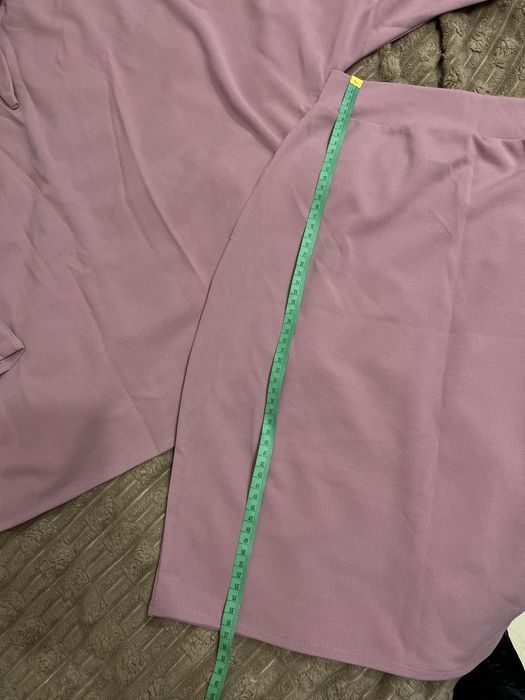 Рожевий костюм новий  46-48 розмір Л