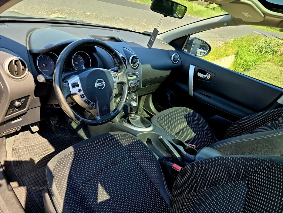 Nissan Qashqai Salon Polska