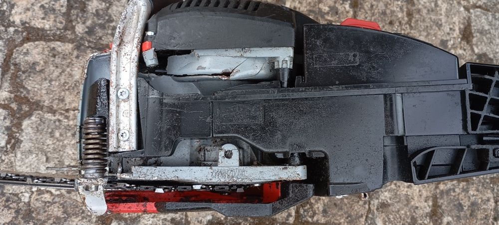 Motosserra para peças