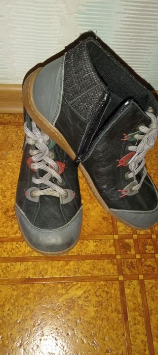 Напівчеревики жіночі