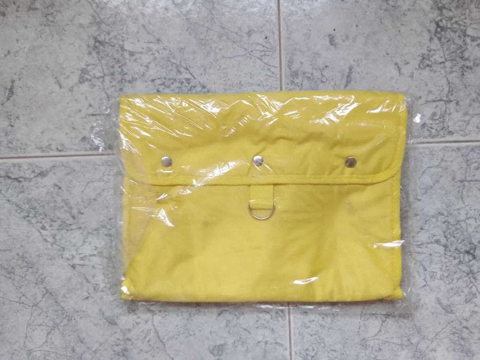 Esteiras de praia e bolsa