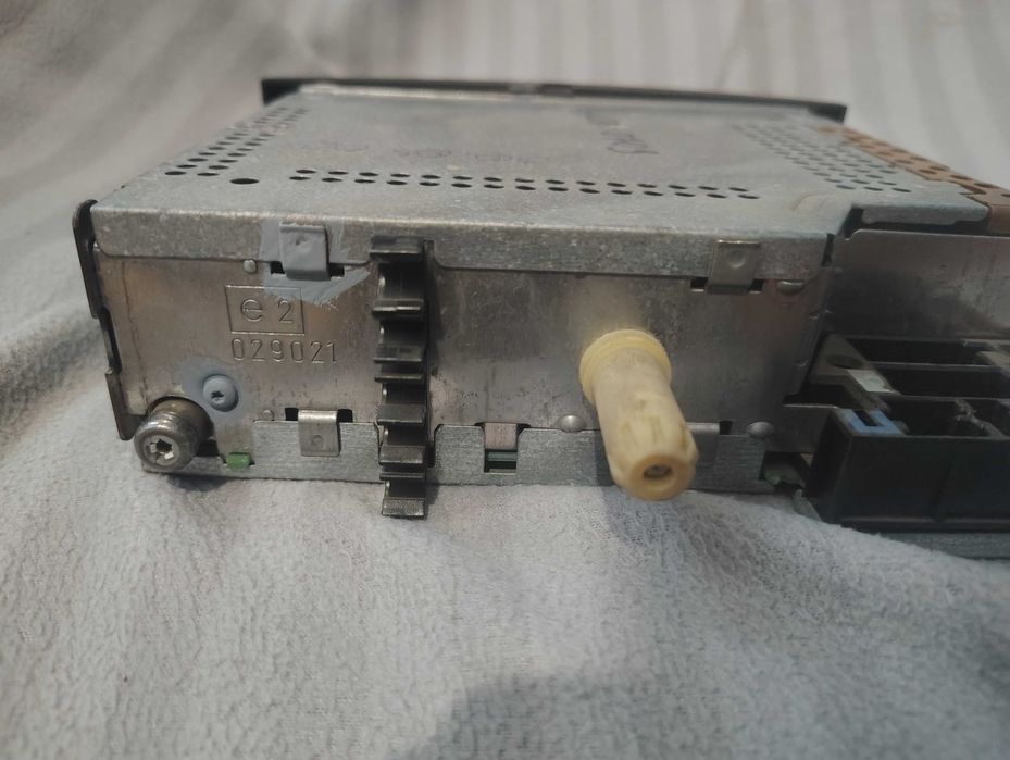 Radio Renault Megane 2 Tuner List + KOD