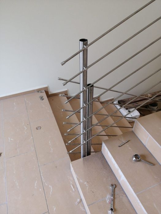 Balustrady ze stali nierdzewnej