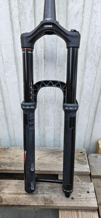 Suspensao rockshox lyrik rct3 170 - 180