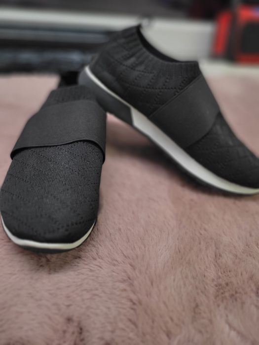 Wsuwane sportowe sneakersy damskie rozm 40