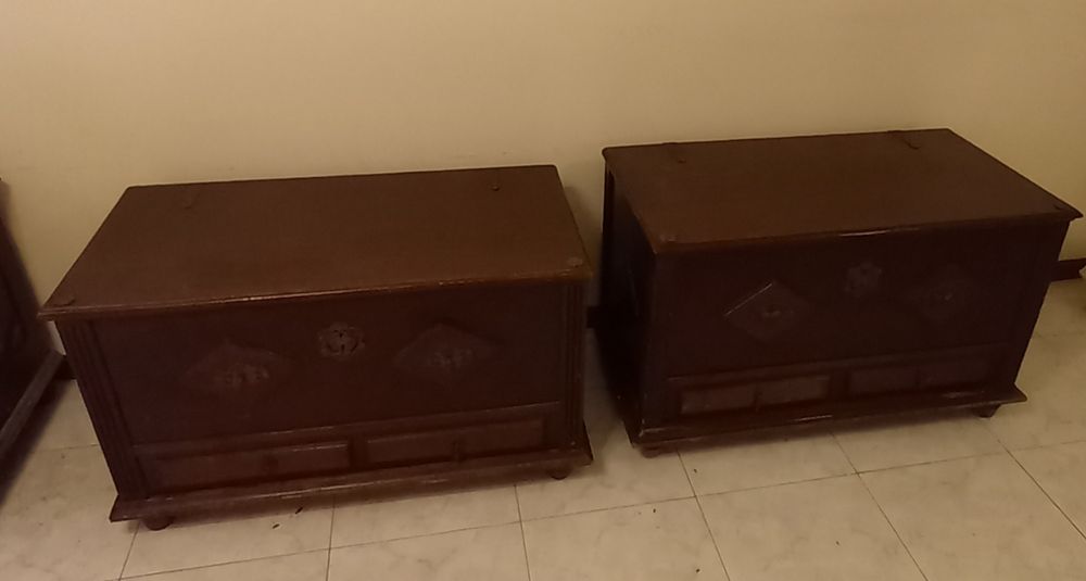 Arcas madeira vintage para arrumos