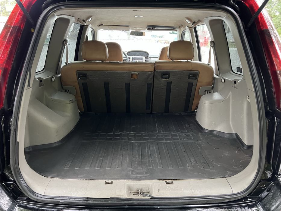 Продам Nissan X-Trail 2.2дизель в хорошем состоянии