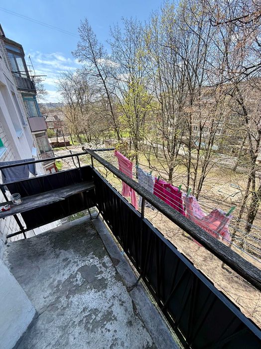 Кімната в гуртожитку, вул. Волковича