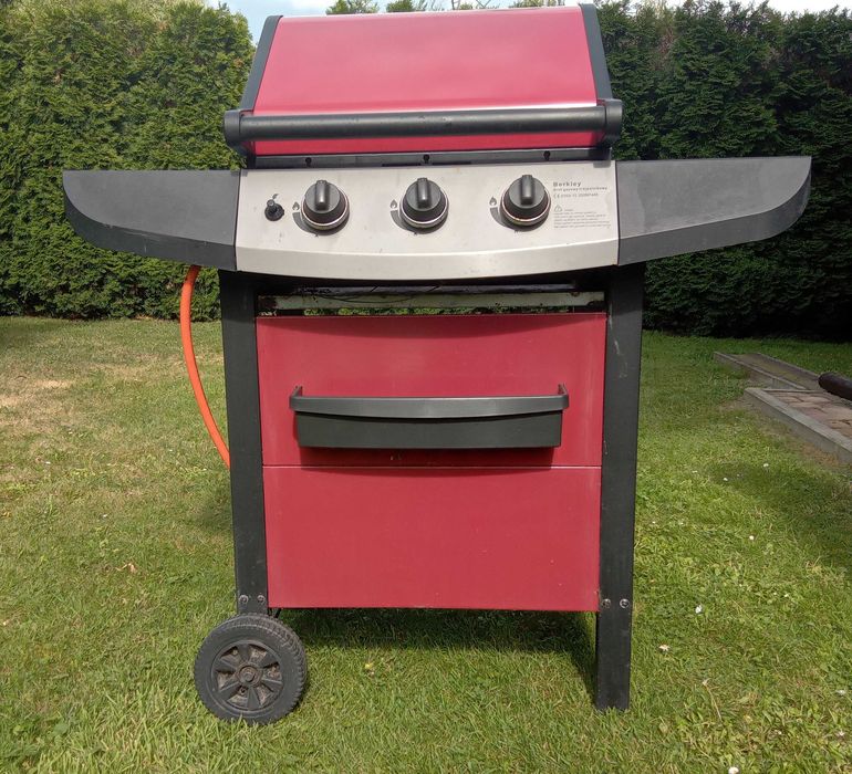 GRILL GAZOWY, trzypalnikowy