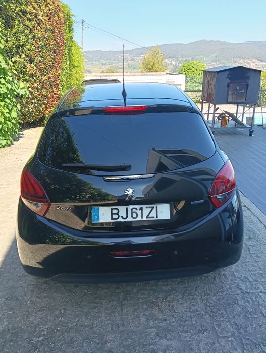 Peugeot 208 PureTech 1.2