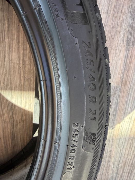 Шини Michelin 275/35/R21 - 245/40/R21