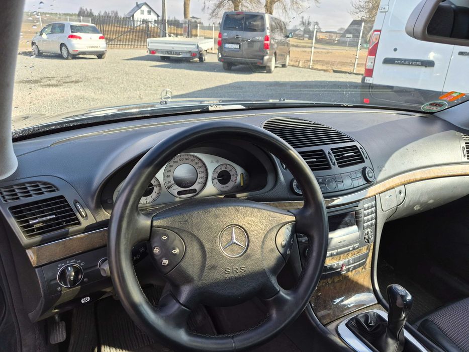 Mercedes w211 e240 2.6 V6