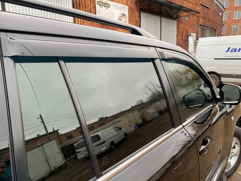 Toyota Land Cruiser 200 2007-2021 рр. Вітровики 8см (4 шт, HIC)