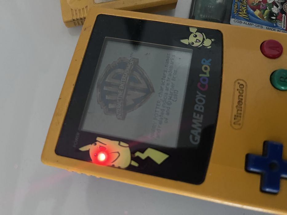 Gameboy Color Amarelo + Jogos